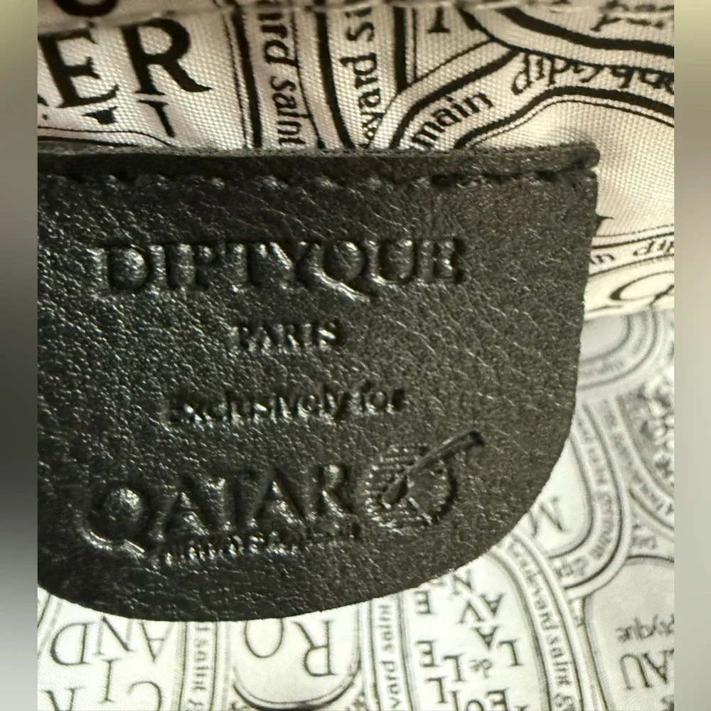 Diptyque‎ Paris White & Black Cosmetic Pouch Makeup Bag Toiletry Case